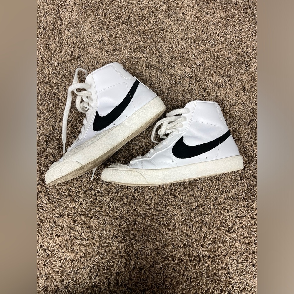 Nike Blazers - Women’s 8 - gently used